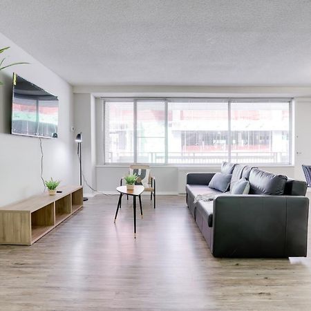 Modern Apartment At Crystal City 阿林顿 外观 照片