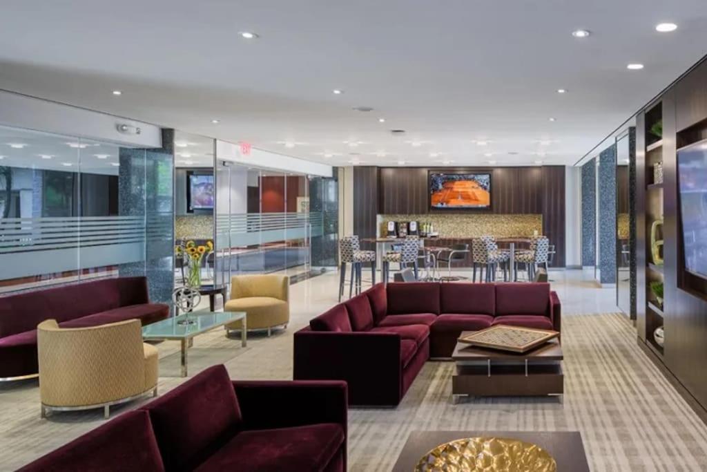 Modern Apartment At Crystal City 阿林顿 外观 照片