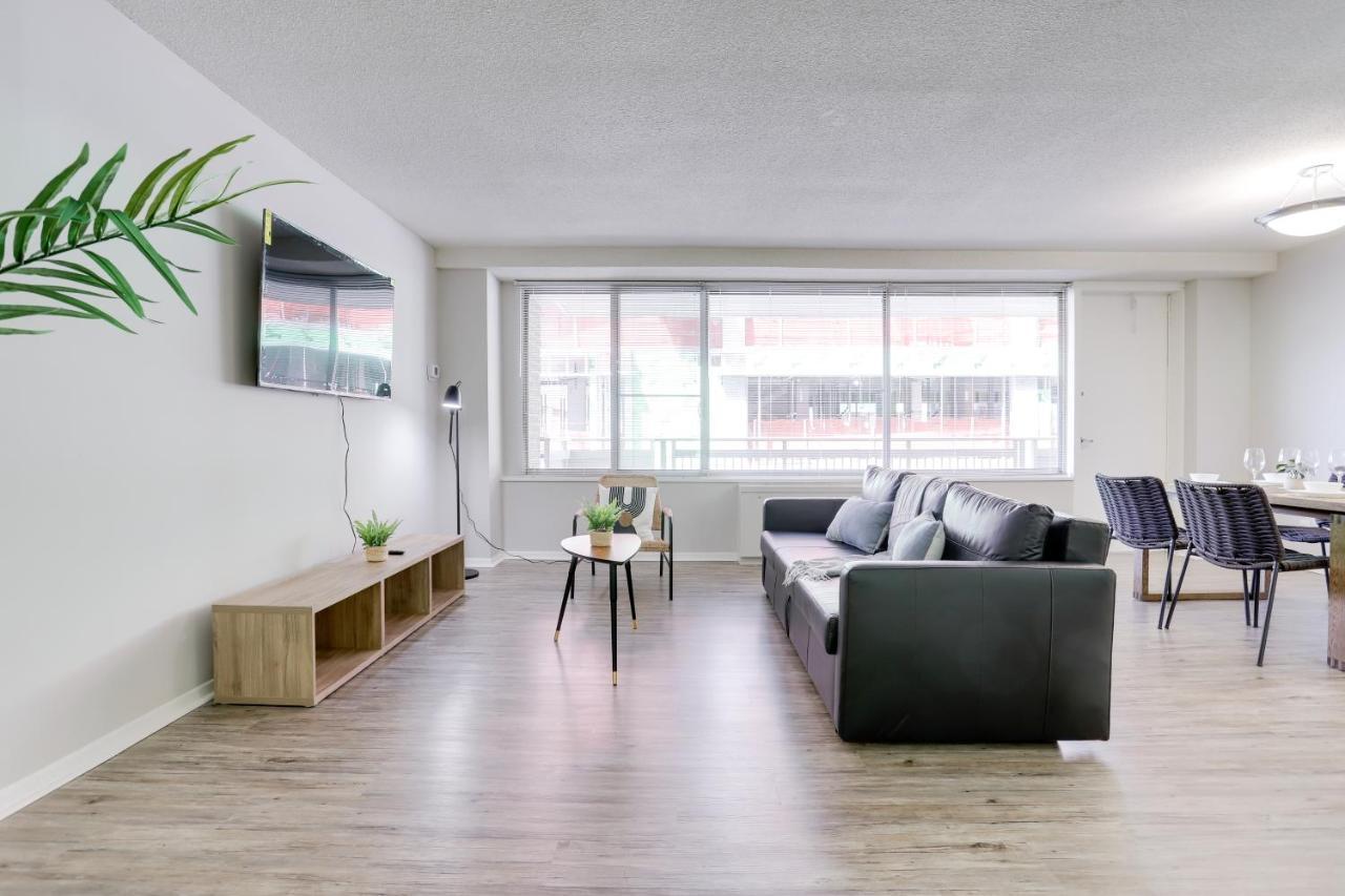 Modern Apartment At Crystal City 阿林顿 外观 照片