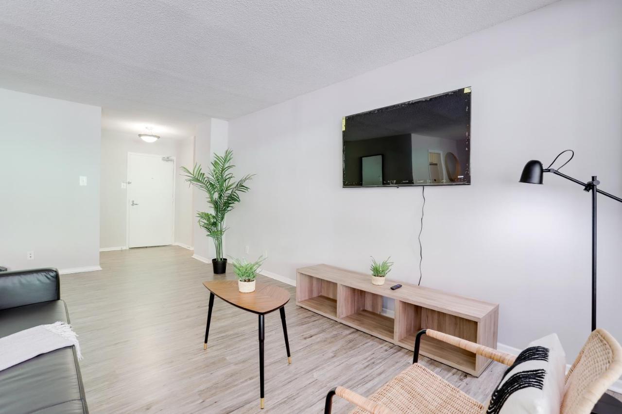 Modern Apartment At Crystal City 阿林顿 外观 照片